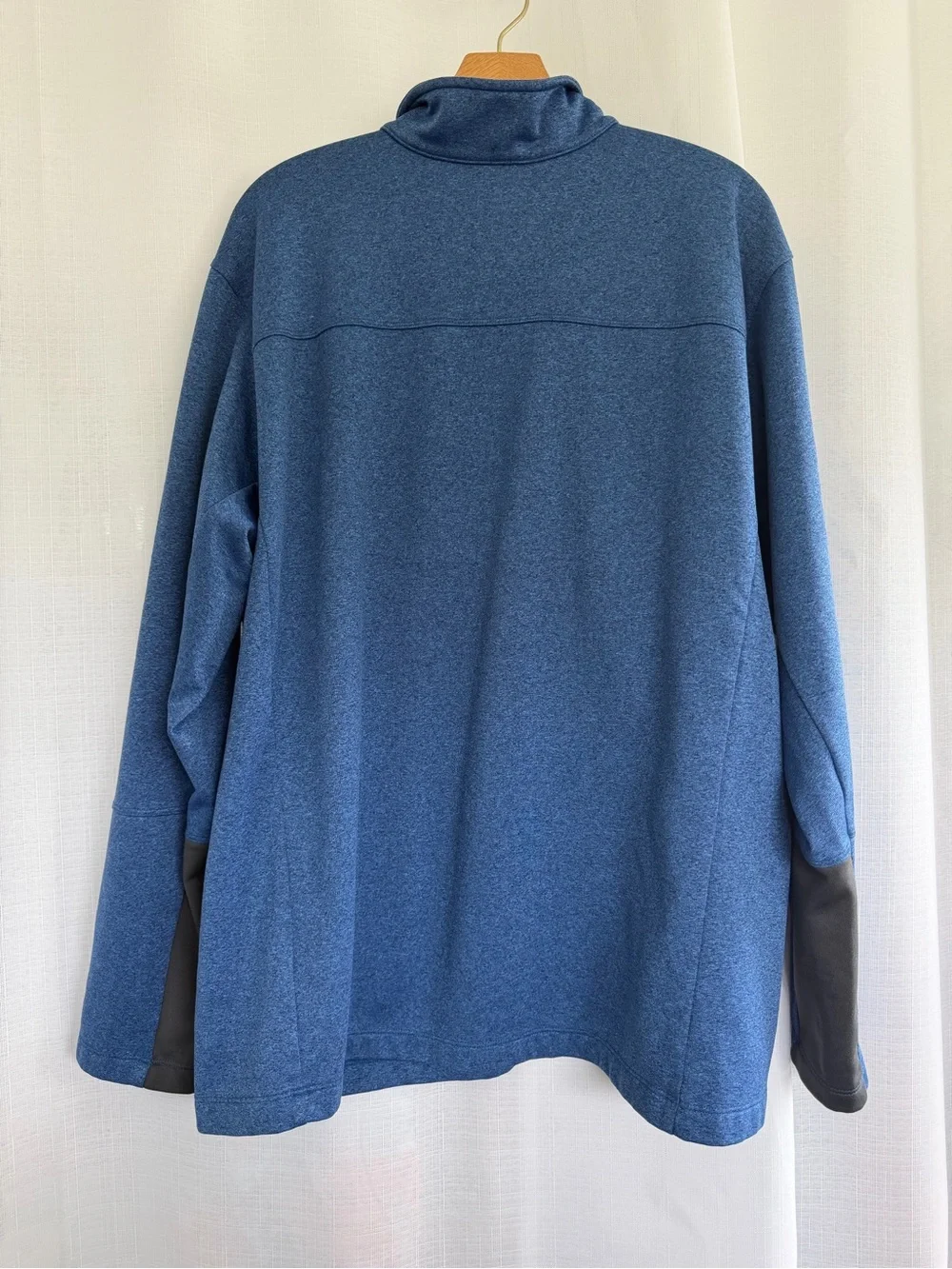 The North Face Men’s XXL Blue Quarter Zip Performance Pullover
